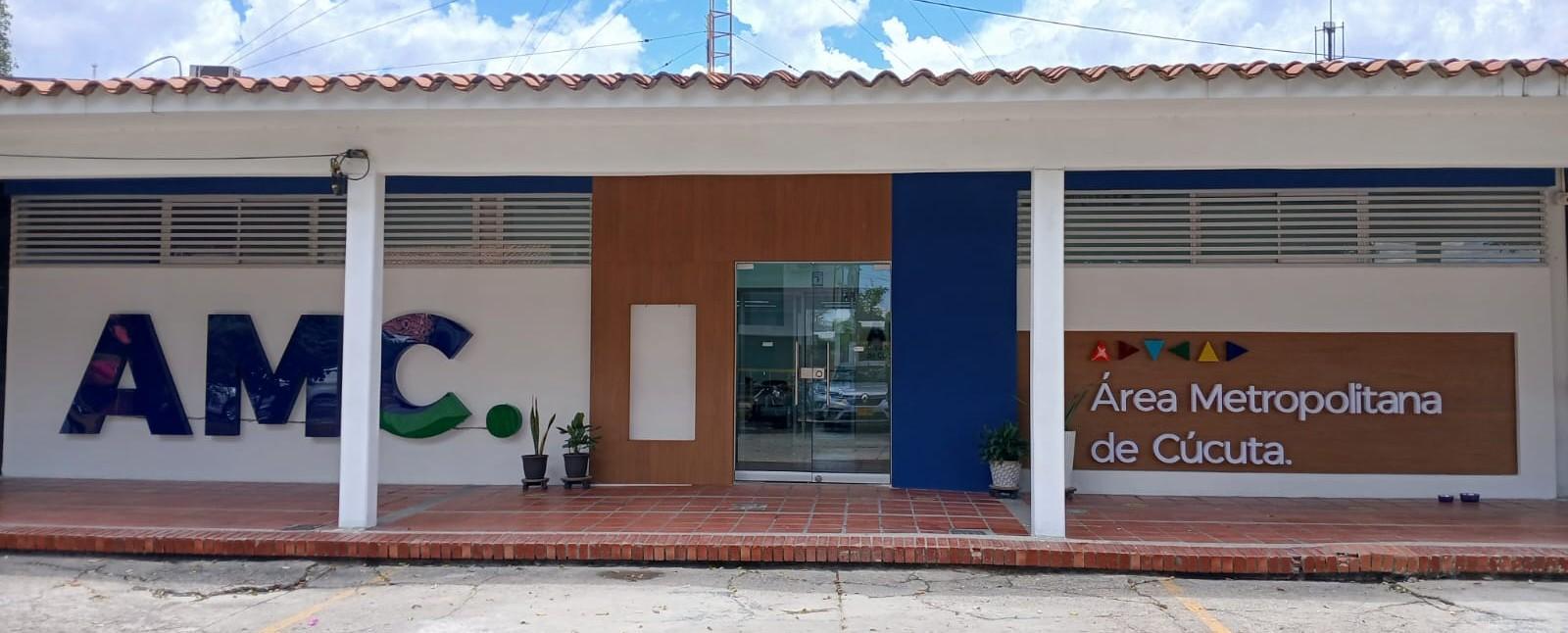 FachadaAreaMetropolitana-1
