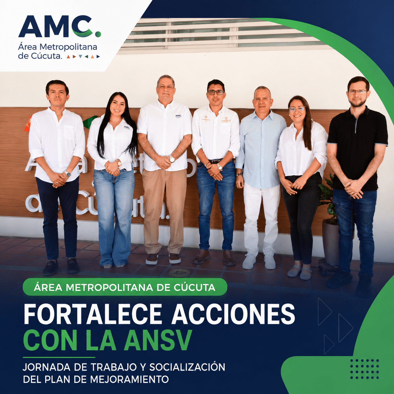 Director y equipo del Área Metropolitana de Cúcuta durante jornada de trabajo con delegado de la Agencia Nacional de Seguridad Vial para la socialización de avances del Plan de Mejoramiento.